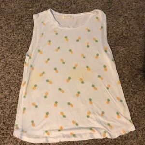 White tank w/pineapples